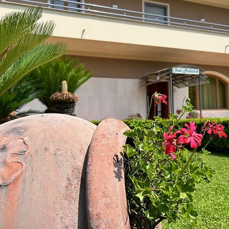 Tufino Hotel Maddaloni מראה חיצוני תמונה