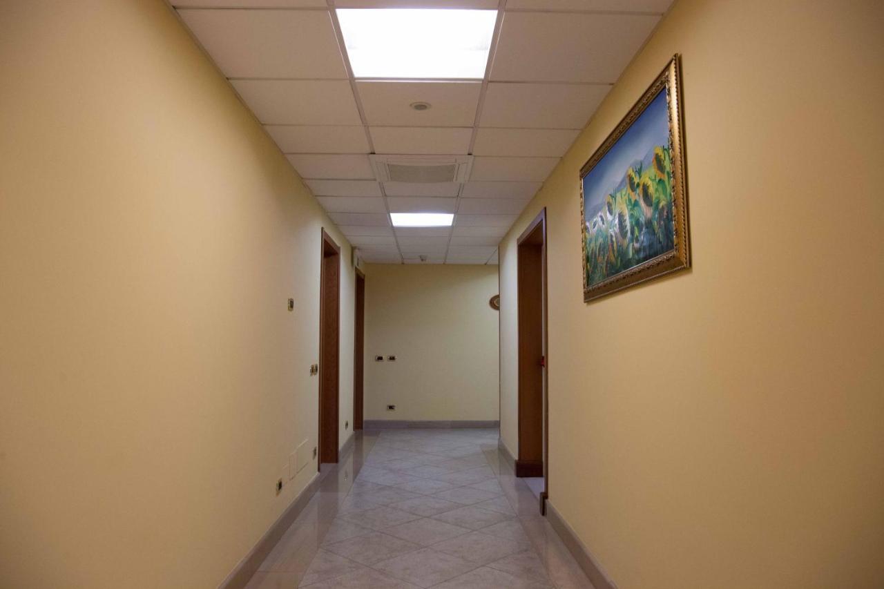Tufino Hotel Maddaloni מראה חיצוני תמונה