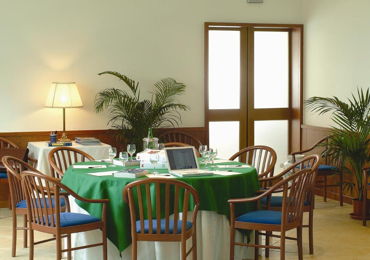 Tufino Hotel Maddaloni מראה חיצוני תמונה