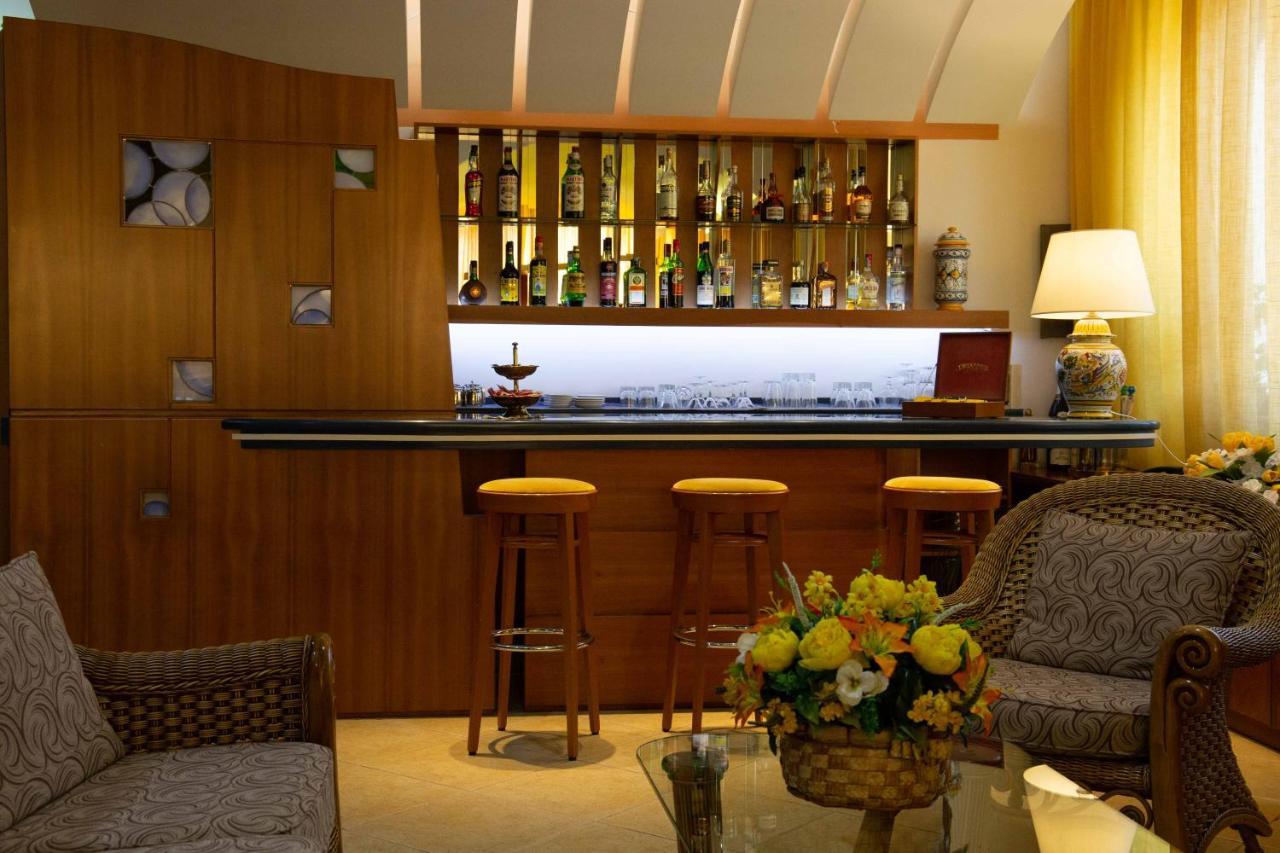 Tufino Hotel Maddaloni מראה חיצוני תמונה
